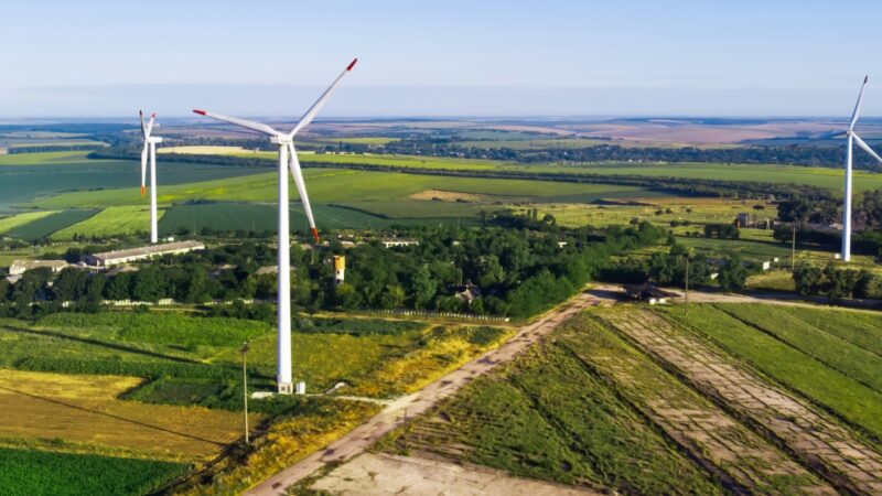 Poparcie dla farm wiatrowych w Polsce rośnie, a Pruszcz jest tego dowodem