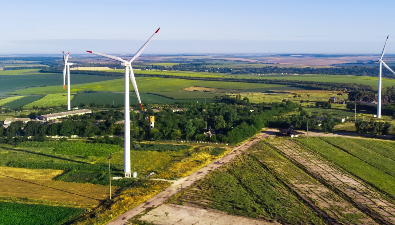 Poparcie dla farm wiatrowych w Polsce rośnie, a Pruszcz jest tego dowodem