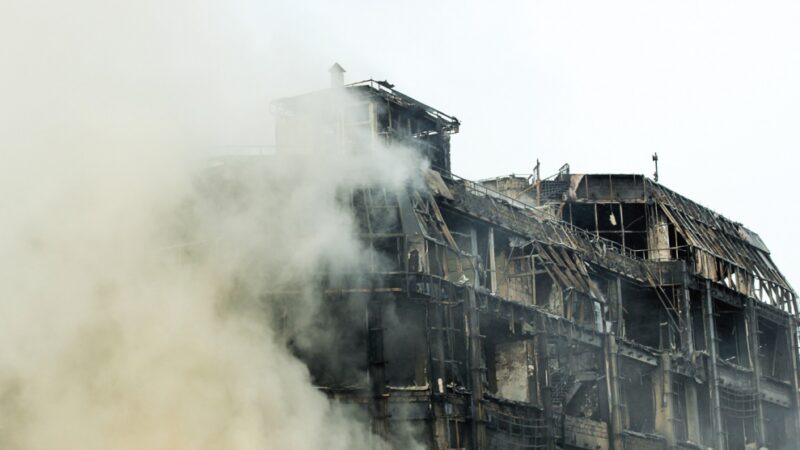 Pożar na obszarze Nowej wsi Chełmińskiej: Kompletna destrukcja budynku mieszkalnego