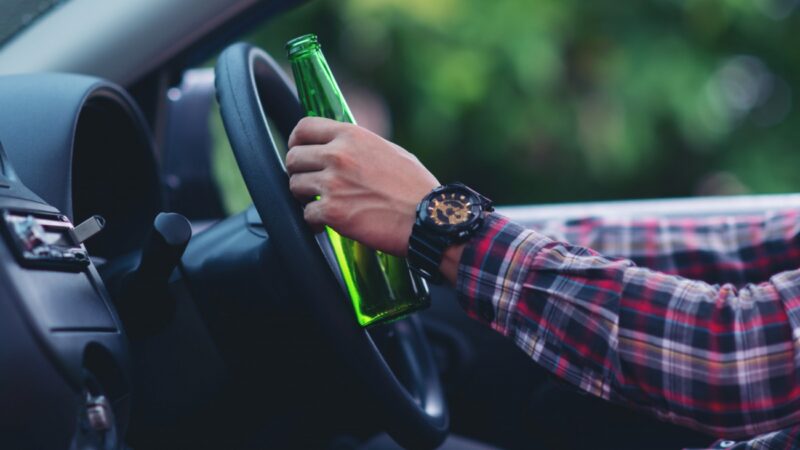 40-letni mieszkaniec powiatu świeckiego pomaga złapać pijanego kierowcę