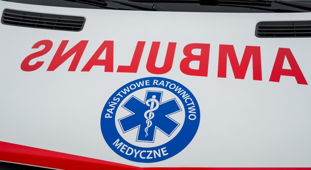 Policja patroluje miejsca schronienia dla osób bezdomnych w zimie