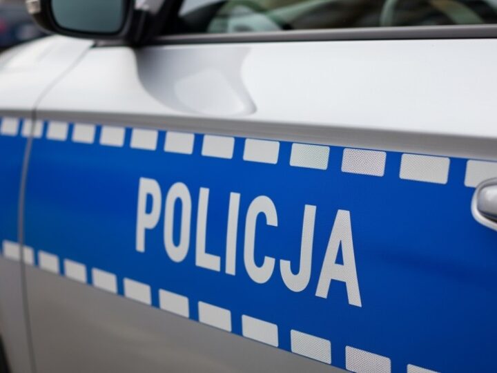 Zatrzymanie dwóch poszukiwanych: 23-latek i 63-latek w rękach policji